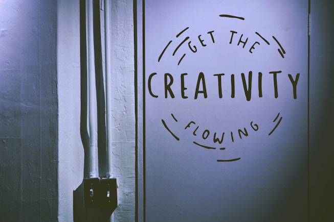 AI Knowledge and Creativity